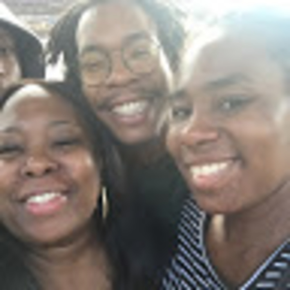 Meet your Posher, Yeet